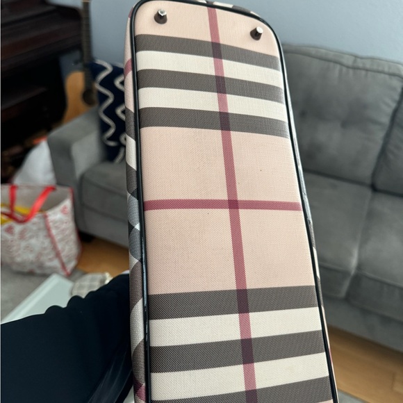 Burberry Leather-Trimmed Supernova Check Tote - Picture 4 of 5